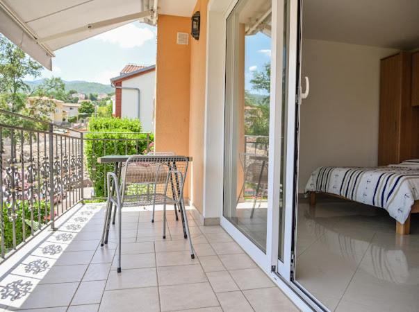 Apartments Villa Slavica Ičići 外观 照片