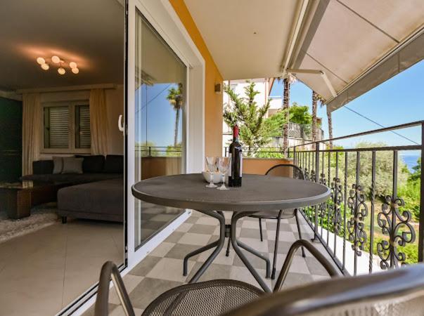 Apartments Villa Slavica Ičići 外观 照片